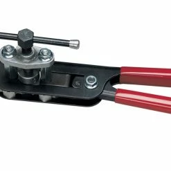 Pliers-style Flaring Tool